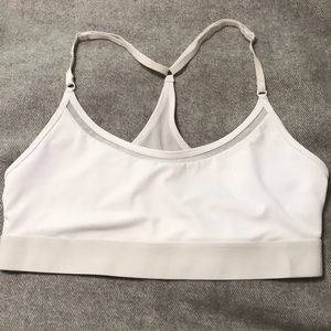 Vie Active - white sports bra